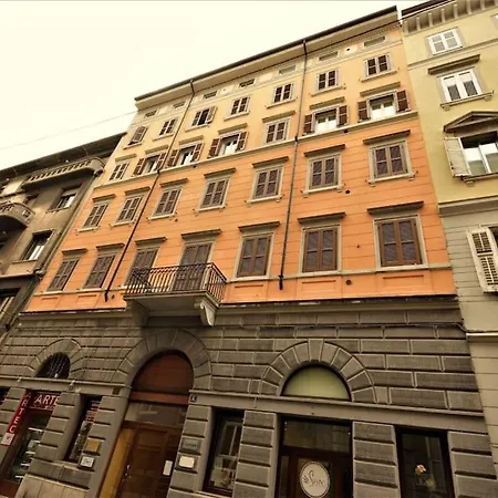 Apartment In Viale Trieste