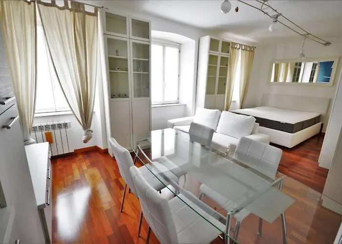Appartement In Viale Triëst